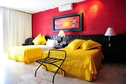 Montroi Hotel Colima Szoba fotó